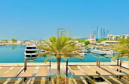 Villa - 4 Bedrooms - 6 Bathrooms for rent in Royal M Hotel  and  Resort - Al Bateen - Abu Dhabi