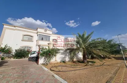Villa - 5 Bedrooms - 6 Bathrooms for rent in Al Towayya - Al Ain