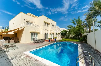 Villa - 6 Bedrooms - 5 Bathrooms for sale in Meadows 1 - Meadows - Dubai