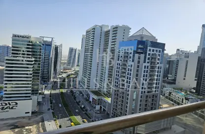 شقة - 2 غرف نوم - 3 حمامات للايجار في برج كورال - الخليج التجاري - دبي