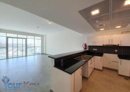 صورةمطبخ لـ: شقة - 2 غرف نوم - 4 حمامات للكراء في برج ريمان - شاطئ الراحة - أبوظبي, صورة 1