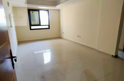 شقة - غرفة نوم - 2 حمامات للايجار في مساكن كورنيش عجمان - طريق كورنيش عجمان - عجمان