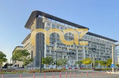 Apartment - Studio - 1 Bathroom for sale in Oasis 2 - Oasis Residences - Masdar City - Abu Dhabi