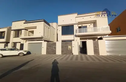 Villa - 5 Bedrooms - 5 Bathrooms for sale in Al Yasmeen 1 - Al Yasmeen - Ajman