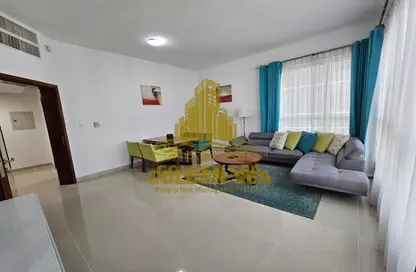 Apartment - 2 Bedrooms - 3 Bathrooms for rent in Al Dhabi Building - Airport Road - Abu Dhabi