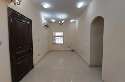 Apartment - 3 Bedrooms - 3 Bathrooms for rent in Al Ghail - Al Mutarad - Al Ain