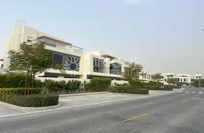 Townhouse - 6 Bedrooms - 7 Bathrooms for sale in The Legends - DAMAC Hills - Dubai