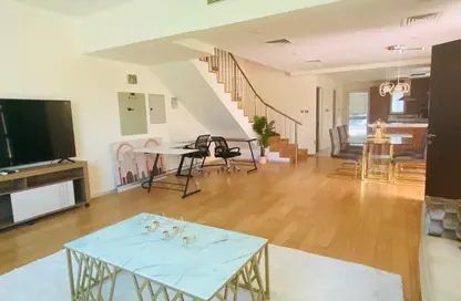 Villa - 4 Bedrooms - 5 Bathrooms for rent in Sydney Villas - District 18 - Jumeirah Village Circle - Dubai