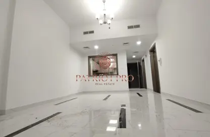Apartment - 1 Bedroom - 2 Bathrooms for rent in Rose 10 - Jumeirah Village Circle - Dubai