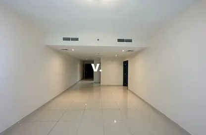 شقة - غرفة نوم - 2 حمامات للايجار في برج دوجا - شارع الشيخ زايد - دبي