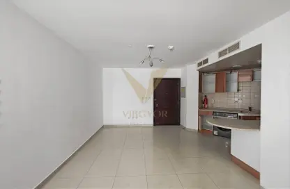 Apartment - Studio - 1 Bathroom for rent in New Dubai Gate 1 - JLT Cluster Q - Jumeirah Lake Towers - Dubai