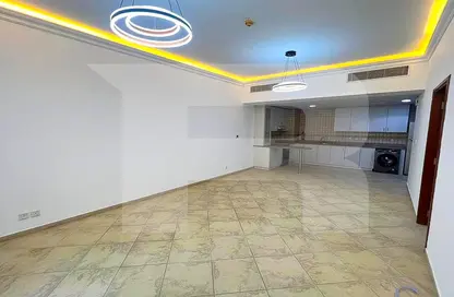 Apartment - 1 Bedroom - 1 Bathroom for rent in Weston Court 2 - Weston Court - Motor City - Dubai