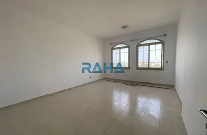 شقة - 2 غرف نوم - 3 حمامات للبيع في بناية 5 - قرية الياسمين - رأس الخيمة