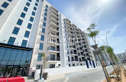 Apartment - 2 Bedrooms - 2 Bathrooms for rent in Waters Edge - Yas Island - Abu Dhabi