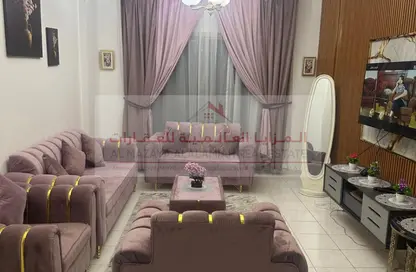 شقة - 2 غرف نوم - 2 حمامات للايجار في التعاون 1 - أبراج التعاون - الخان - الشارقة