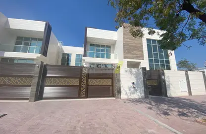 Villa - 6 Bedrooms for rent in Jumeirah 1 - Jumeirah - Dubai