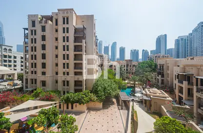 Apartment - 2 Bedrooms - 3 Bathrooms for sale in Zanzebeel 3 - Zanzebeel - Old Town - Dubai