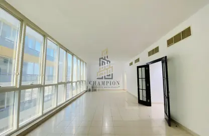 Empty Room image for: Apartment - 3 Bedrooms - 4 Bathrooms for rent in Al Masaood Tower - Al Najda Street - Abu Dhabi, Image 1