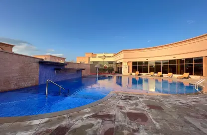 Pool image for: Villa - 4 Bedrooms - 5 Bathrooms for rent in Binal Jesrain - Between Two Bridges - Abu Dhabi, Image 1