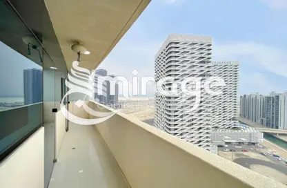 Apartment - 1 Bedroom - 2 Bathrooms for sale in Marina Bay by DAMAC - Najmat Abu Dhabi - Al Reem Island - Abu Dhabi