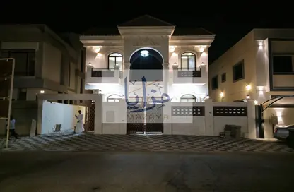 Villa - 5 Bedrooms - 7 Bathrooms for sale in Al Yasmeen 1 - Al Yasmeen - Ajman