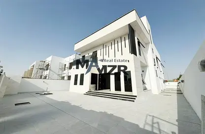 Villa - 5 Bedrooms - 7 Bathrooms for sale in Fay Alreeman - Al Shamkha - Abu Dhabi