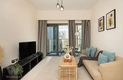 شقة - غرفة نوم - 1 حمام للايجار في برج رويال - دبي وسط المدينة - دبي