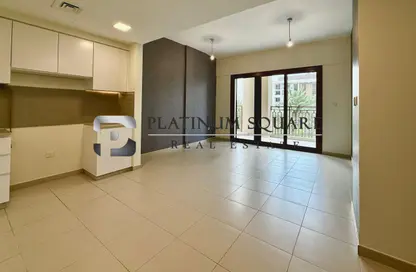 Apartment - 2 Bedrooms - 2 Bathrooms for sale in Zahra Breeze Apartments 3A - Zahra Breeze Apartments - Town Square - Dubai