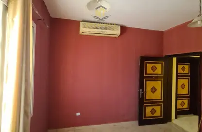 Apartment - Studio - 1 Bathroom for rent in Al Qulaya'ah - Al Sharq - Sharjah