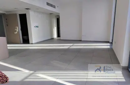 Empty Room image for: Apartment - 2 Bedrooms - 3 Bathrooms for sale in The Boulevard 1 - Aljada - Sharjah, Image 1