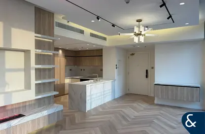 Apartment - 2 Bedrooms - 2 Bathrooms for sale in Standpoint Tower 1 - Standpoint Towers - Downtown Dubai - Dubai Apartment - 2 Bedrooms - 2 Bathrooms for sale in Standpoint Tower 1 - Standpoint Towers - Downtown Dubai - Dubai