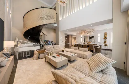 Apartment - 4 Bedrooms - 5 Bathrooms for sale in J ONE Tower A - J ONE - Business Bay - Dubai