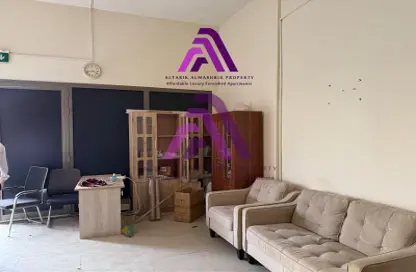 متجر - استوديو - 1 حمام للايجار في طراز روسي - المدينة الدولية - دبي