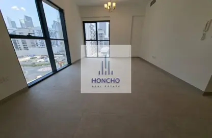 Apartment - 2 Bedrooms - 3 Bathrooms for rent in Jumeirah Garden City - Al Satwa - Dubai