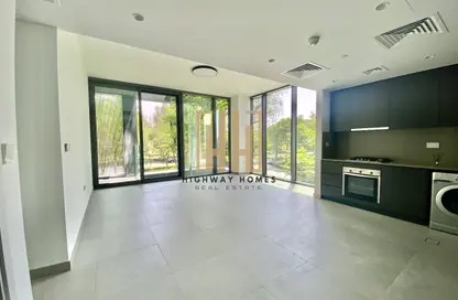 Apartment - 2 Bedrooms - 3 Bathrooms for rent in The Gate - Aljada - Sharjah