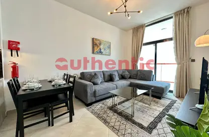 شقة - غرفة نوم - 2 حمامات للايجار في بن غاطي افنيو - الجداف - دبي شقة - غرفة نوم - 2 حمامات للايجار في بن غاطي افنيو - الجداف - دبي