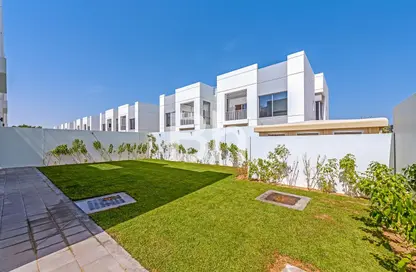 Villa - 5 Bedrooms - 5 Bathrooms for rent in Umm Suqeim 1 Villas - Umm Suqeim 1 - Umm Suqeim - Dubai