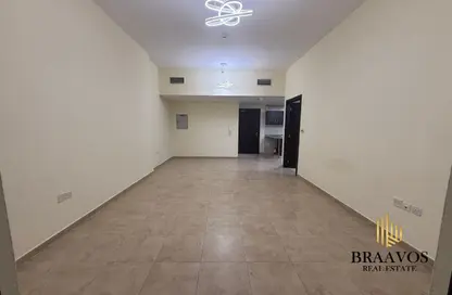 Apartment - 1 Bedroom - 2 Bathrooms for rent in Silicon Gates 1 - Silicon Gates - Dubai Silicon Oasis - Dubai