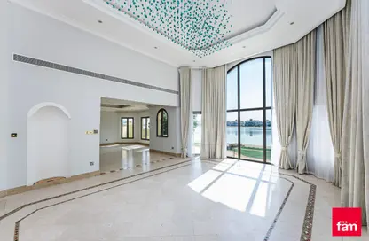 Villa - 4 Bedrooms - 5 Bathrooms for rent in Garden Homes Frond B - Garden Homes - Palm Jumeirah - Dubai