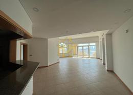 Empty Room image for: Apartment - 3 bedrooms - 4 bathrooms for rent in Al Khushkar - Shoreline Apartments - Palm Jumeirah - Dubai, Image 1