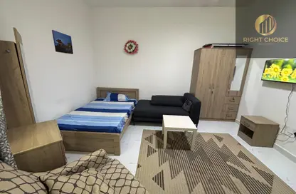 Apartment - Studio - 1 Bathroom for rent in Khalifa City A Villas - Khalifa City A - Khalifa City - Abu Dhabi