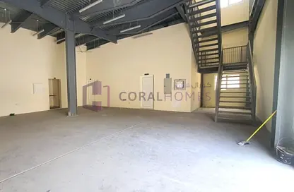 Warehouse - Studio - 1 Bathroom for rent in Jebel Ali Industrial 1 - Jebel Ali Industrial - Jebel Ali - Dubai