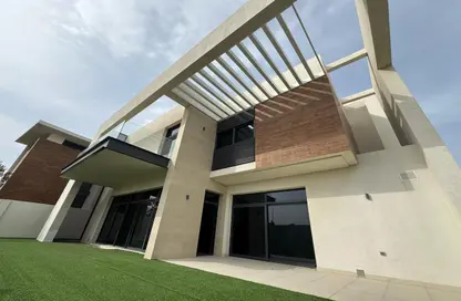 Villa - 4 Bedrooms - 7 Bathrooms for rent in West Yas - Yas Island - Abu Dhabi