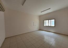 Empty Room image for: Apartment - 2 bedrooms - 2 bathrooms for rent in Bida Bin Ammar - Asharej - Al Ain, Image 1