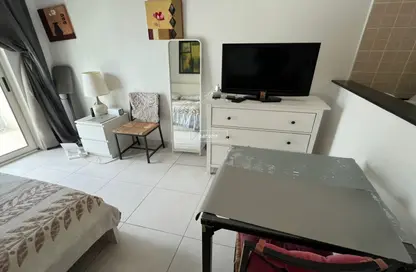 Apartment - Studio - 1 Bathroom for rent in Marina View Tower B - Marina View - Dubai Marina - Dubai