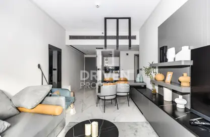 Apartment - 2 Bedrooms - 1 Bathroom for sale in MAG 318 - Business Bay - Dubai