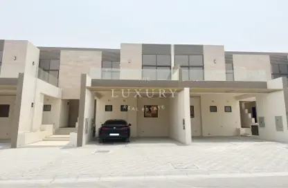 Townhouse - 4 Bedrooms - 4 Bathrooms for sale in The Fields - District 11 - Mohammed Bin Rashid City - Dubai