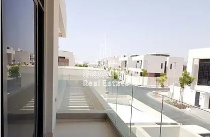 Villa - 5 Bedrooms - 6 Bathrooms for sale in West Yas - Yas Island - Abu Dhabi