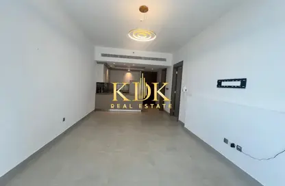 Apartment - 1 Bedroom - 2 Bathrooms for rent in Bluebell Residence - Jumeirah Village Circle - Dubai