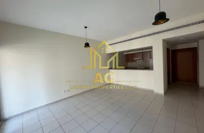 شقة - غرفة نوم - 1 حمام للايجار في الثيال 3 - الثيال - جرينز - دبي